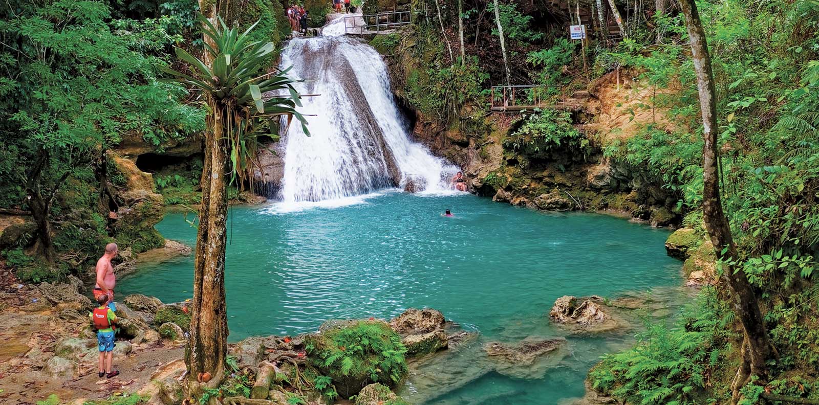     Chukka - Blue Hole 
