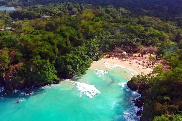 Frenchman's Cove Beach